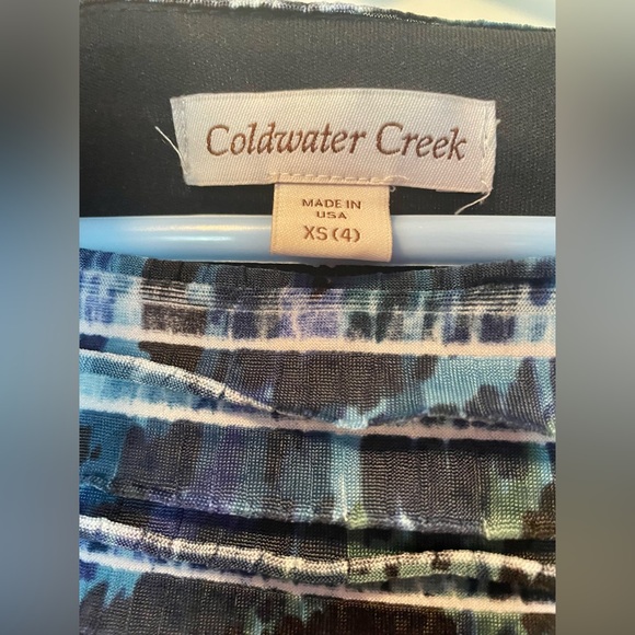 Coldwater Creek 3/4 Sleeve Blue Floral Formal Shirt Wrinkle Resistant Size XS/4 - Picture 3 of 3